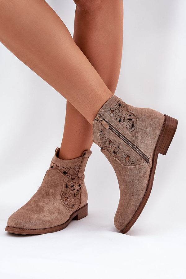 Boots model 208793 Step in style