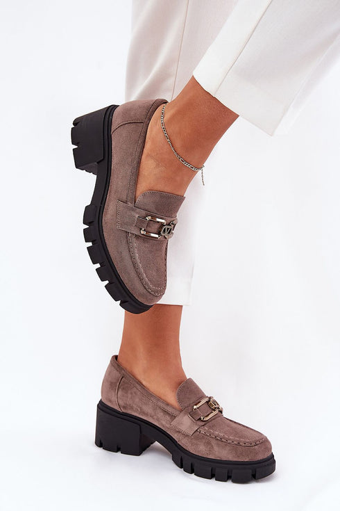 Heeled low shoes model 209053 Step in style