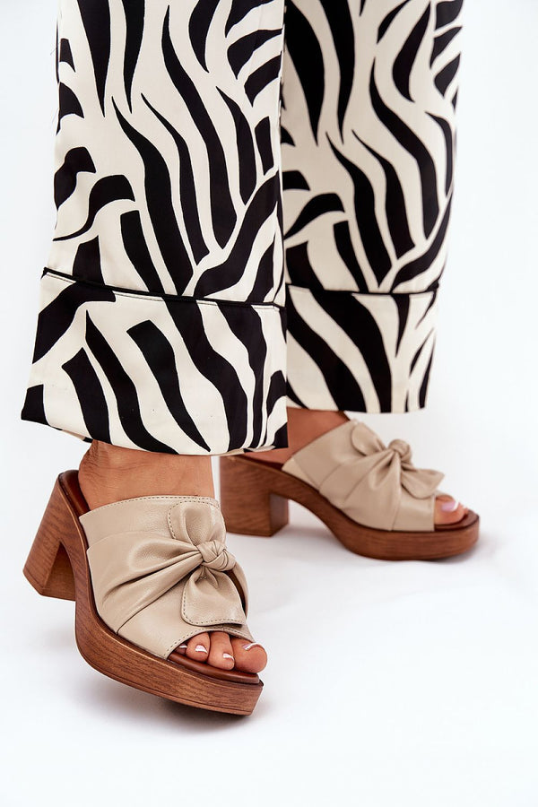 Flip-flops model 209935 Step in style