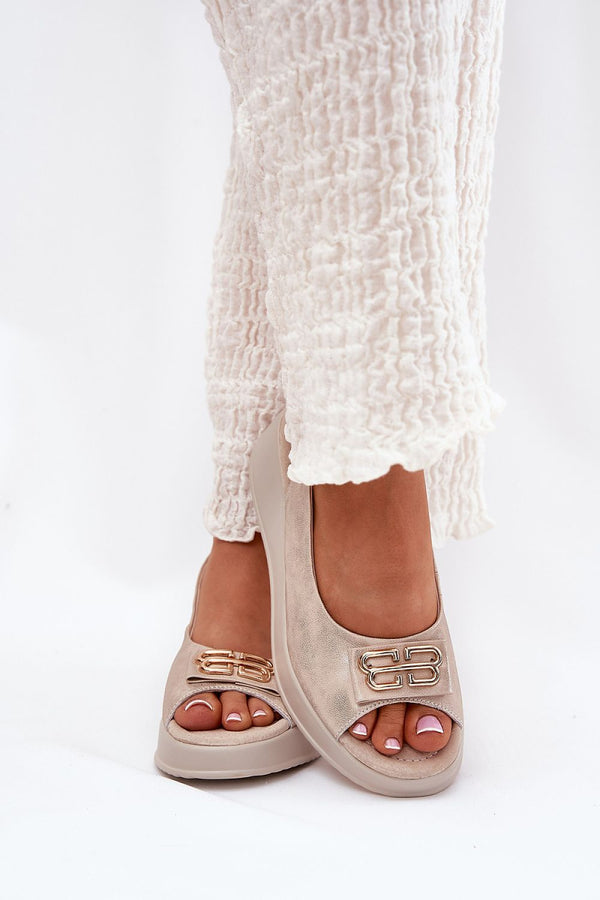 Buskin model 211627 Step in style