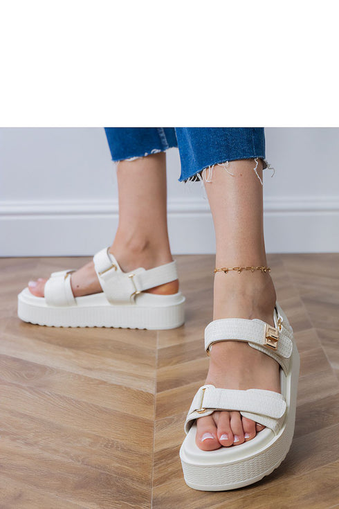 Sandals model 213706 PRIMO