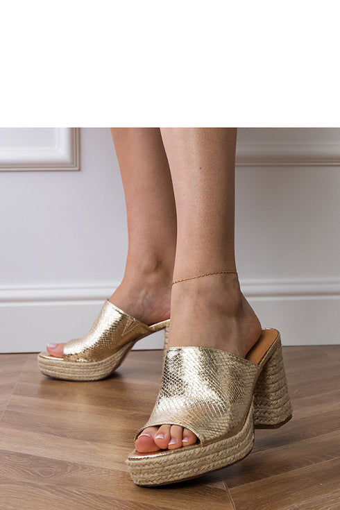 Flip-flops model 213717 PRIMO