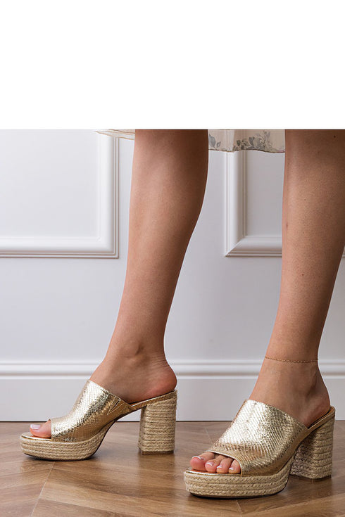 Flip-flops model 213717 PRIMO