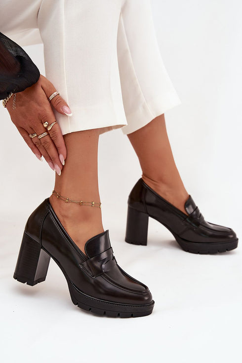 Heeled low shoes model 217689 Step in style