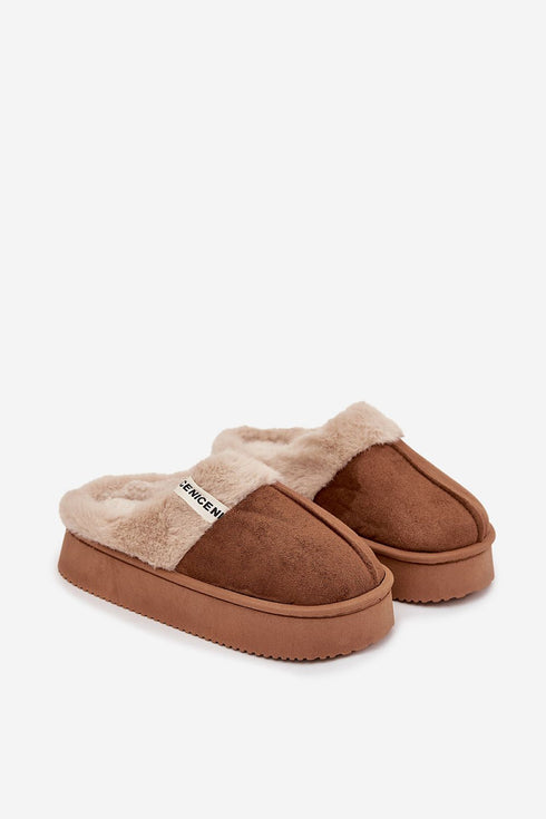 Slippers model 220538 Step in style