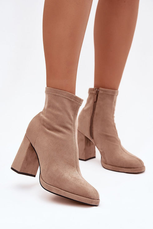 Heel boots model 221934 Step in style