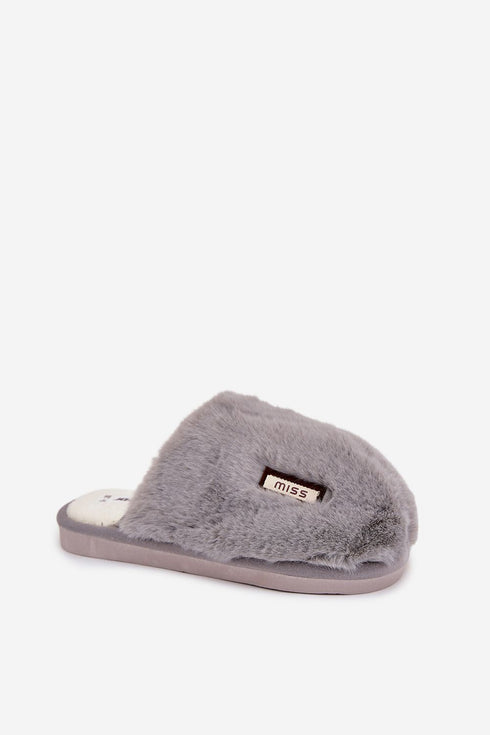 Slippers model 222284 Step in style
