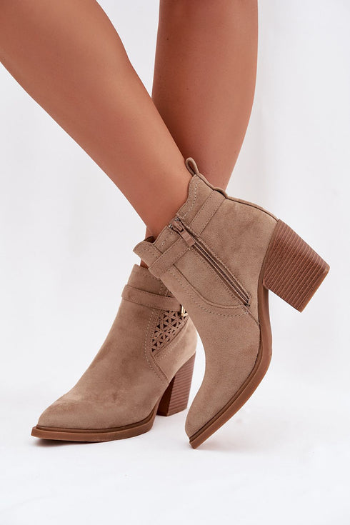Heel boots model 224703 Step in style