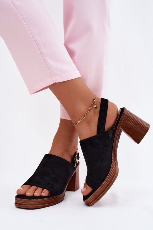Heel sandals model 227914 Step in style