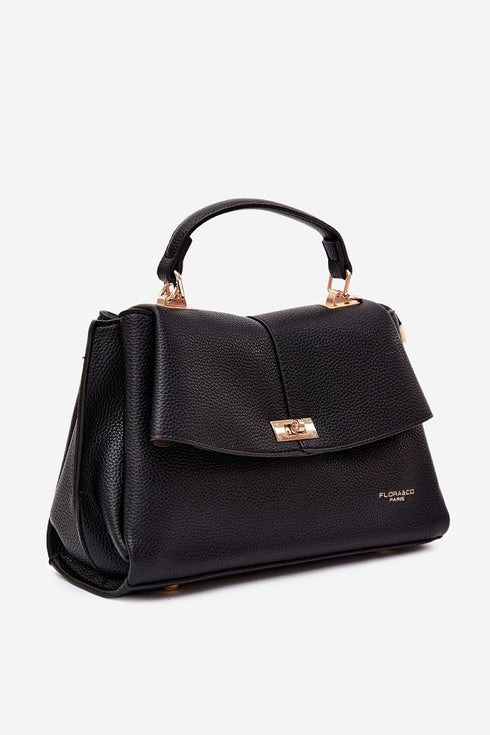 Everyday handbag model 230352 Step in style
