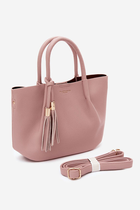 Everyday handbag model 230368 Step in style