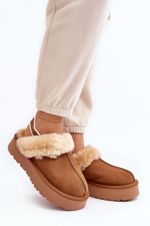  Slippers model 188659 Step in style 