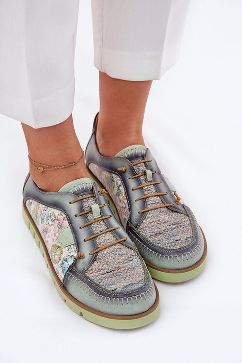  Low Shoes model 212570 Step in style 