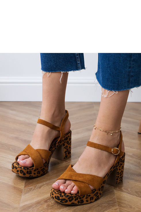  Heel sandals model 213413 PRIMO 