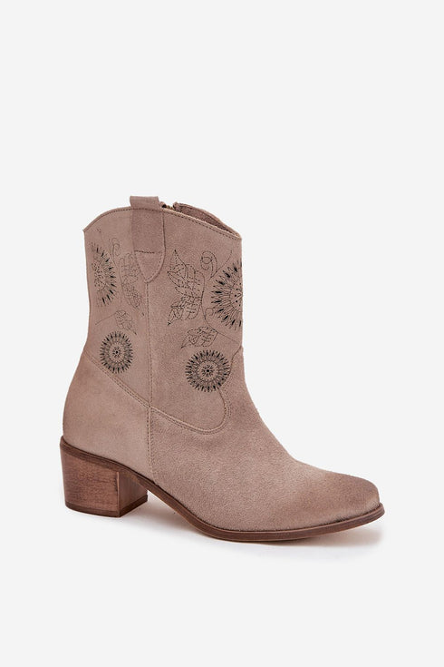 Heel boots model 222958 Step in style 